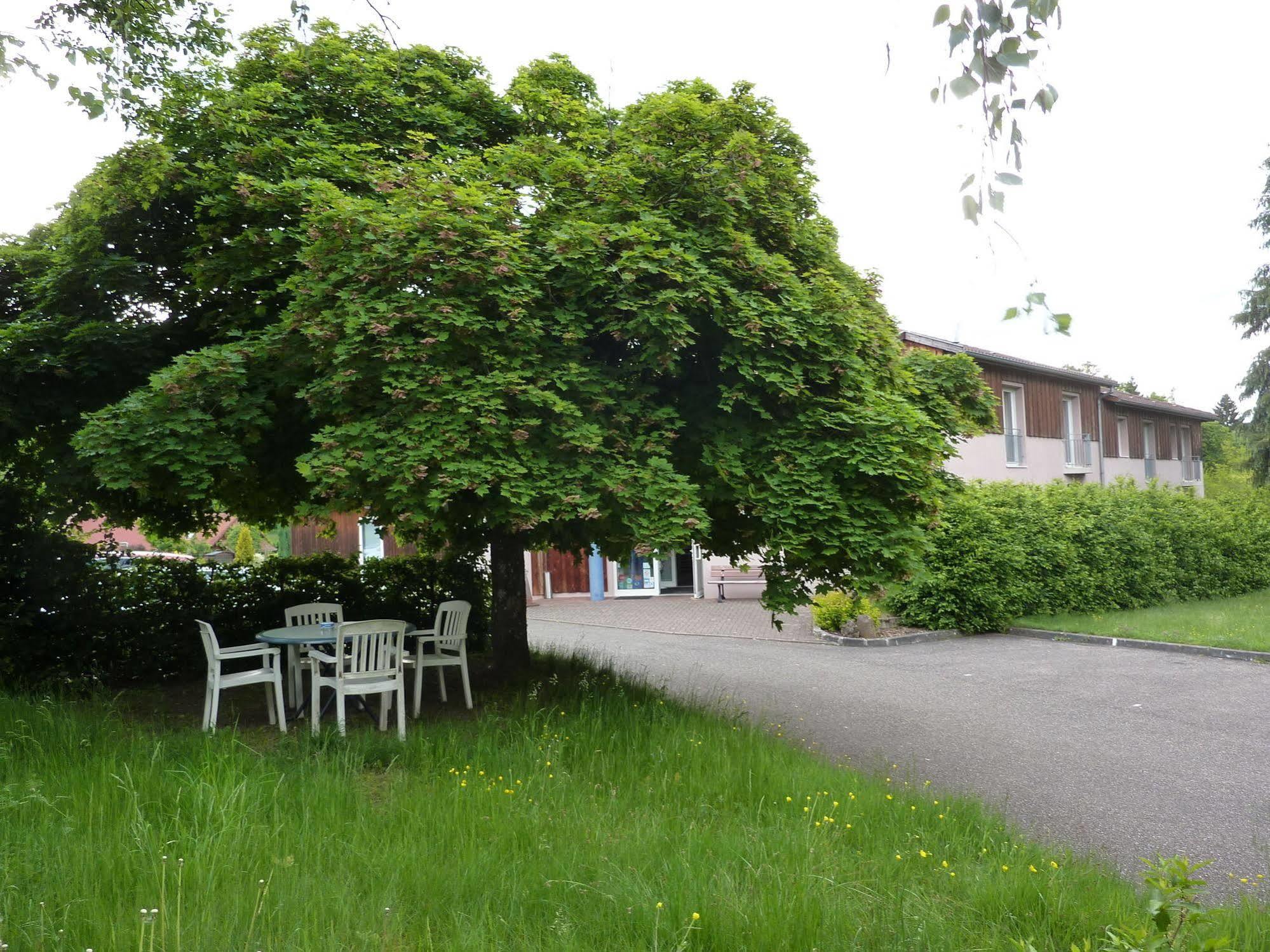 בארנטל Hotel Le Kirchberg מראה חיצוני תמונה